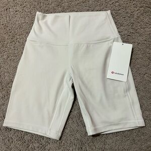 Lululemon Align High Rise Short 8”